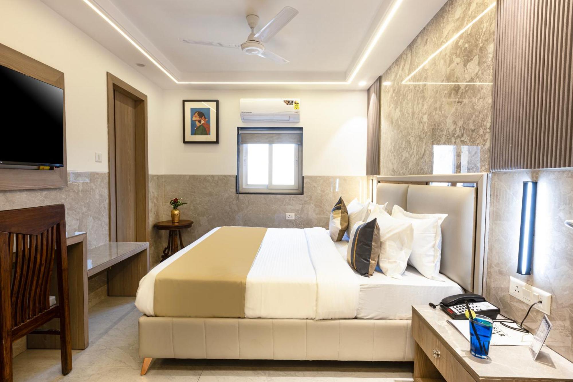 The Orion Hotel Era - Delhi Airport New Delhi Exteriör bild