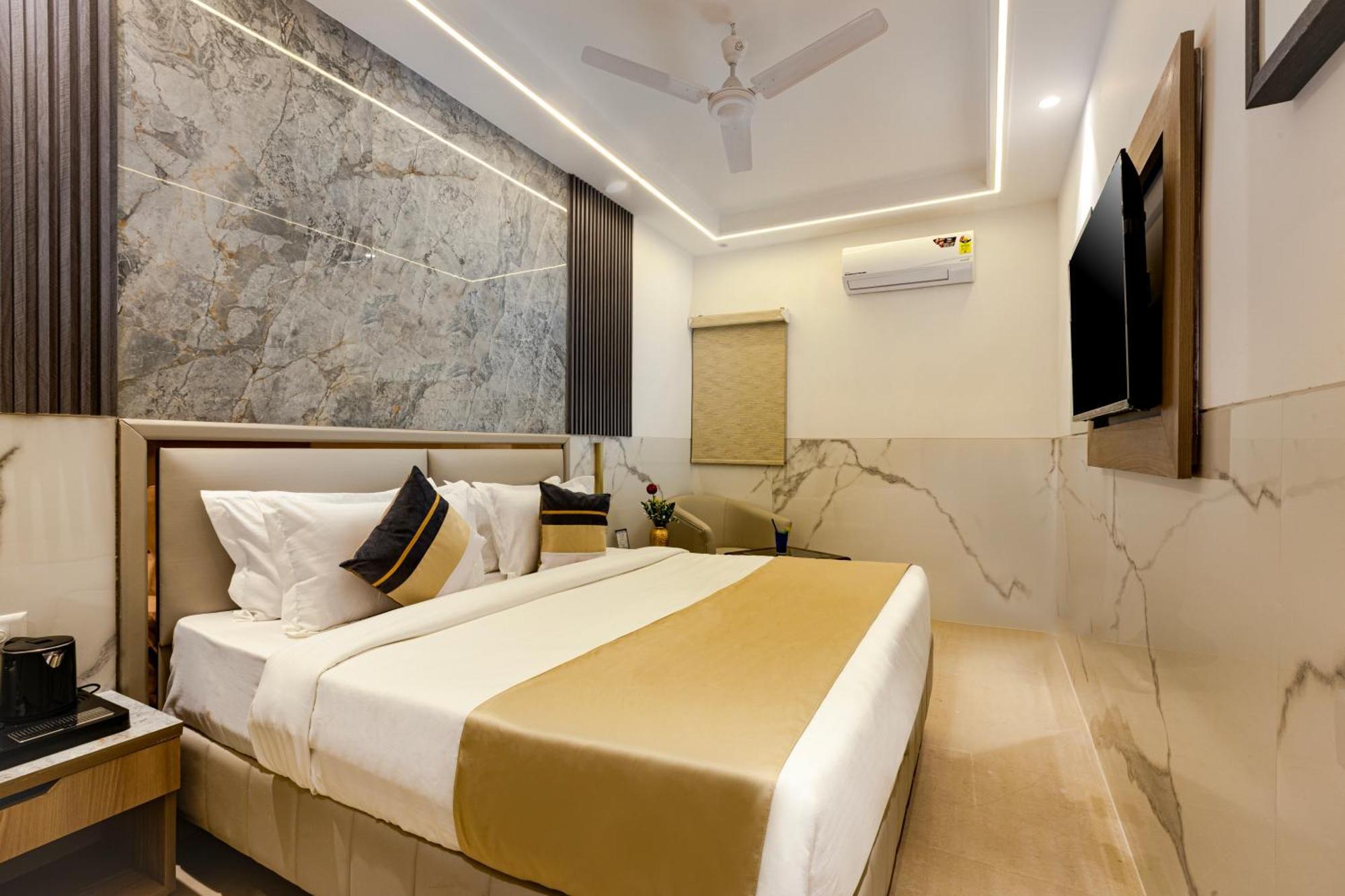 The Orion Hotel Era - Delhi Airport New Delhi Exteriör bild